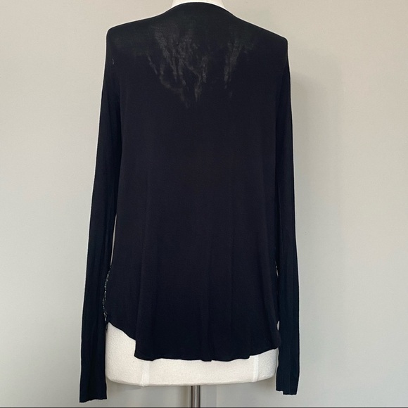 Lola & Sophie Long Sleeve Zipper V-neck Blouse Top, size Medium - Picture 7 of 12